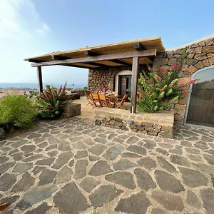 Casa vacanze Terraimari, Pantelleria